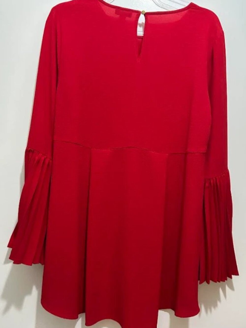 Vince Camuto Red Pleated Sleeve Tunic Blouse 3/4 Sleeve Plus 1X Women - Picture 3 of 4